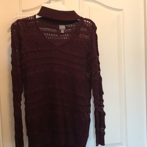 Maroon sweater